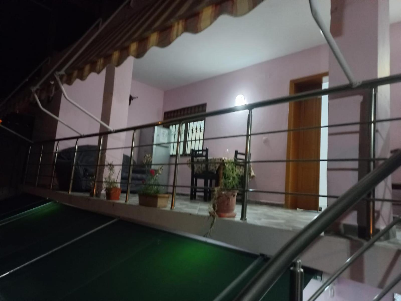 Guest House Bumbli Berat Rom bilde